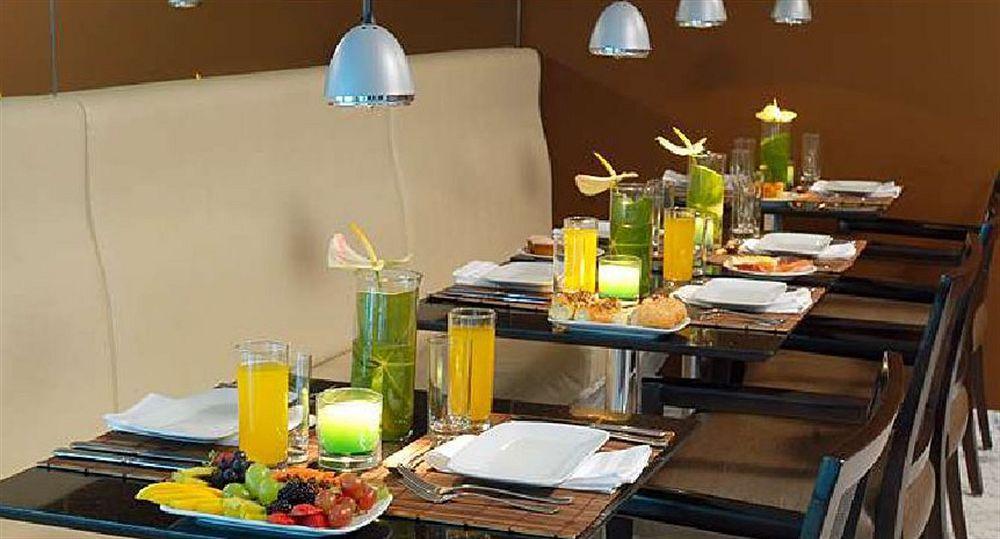 Majestic Palace Hotel Florianopolis Luaran gambar A restaurant in the United States