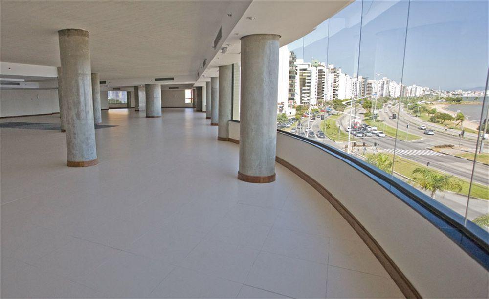 Majestic Palace Hotel Florianopolis Luaran gambar Interior of the station