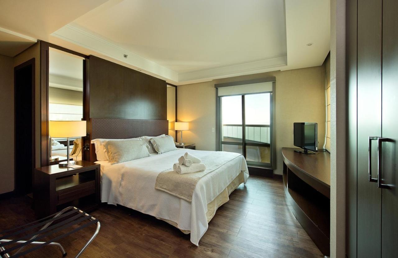 Majestic Palace Hotel Florianopolis Luaran gambar A bedroom at the hotel