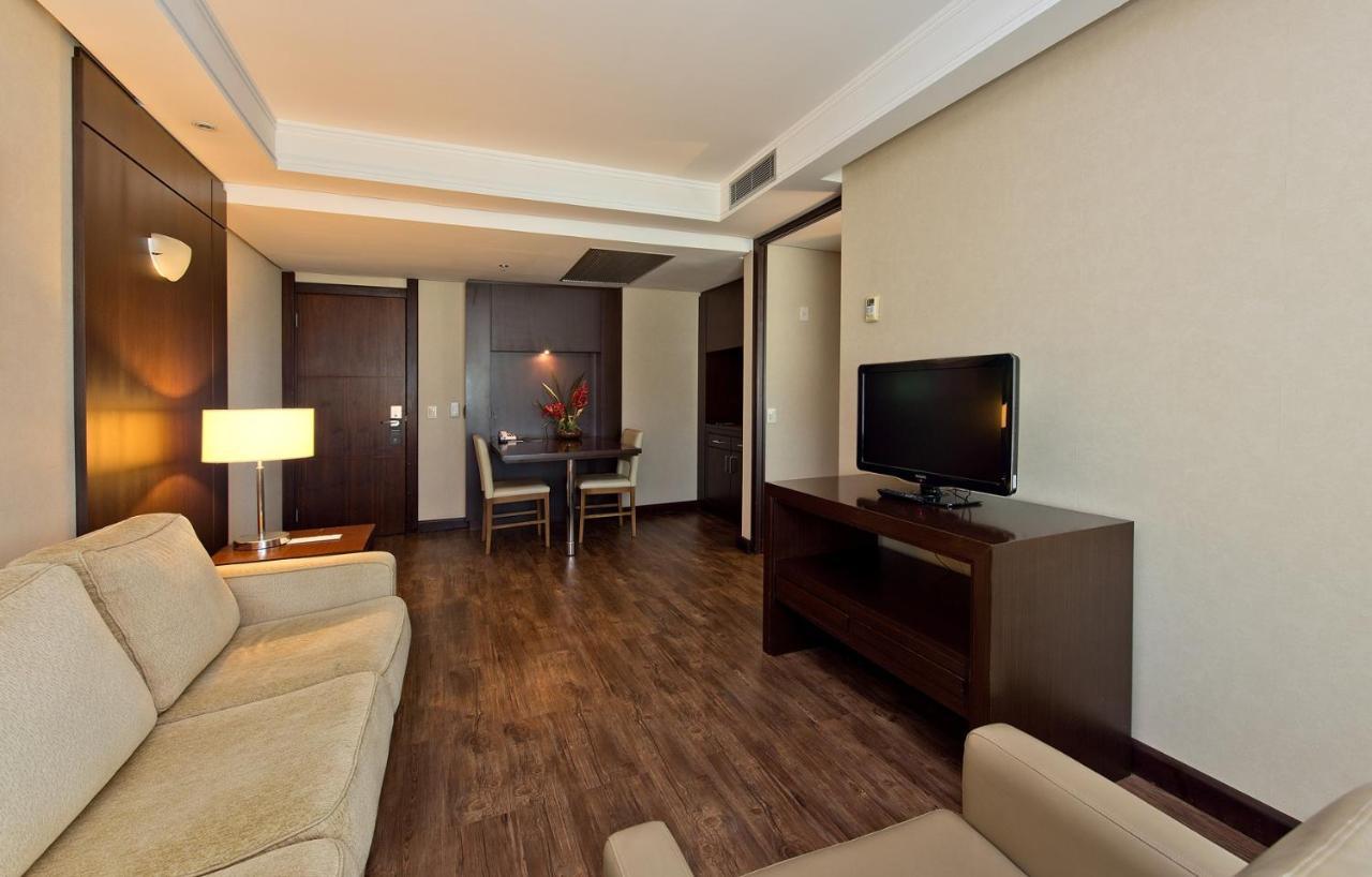 Majestic Palace Hotel Florianopolis Luaran gambar Suite