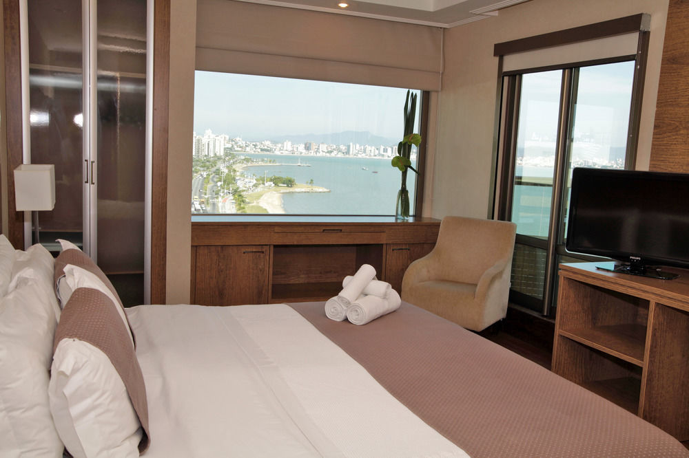 Majestic Palace Hotel Florianopolis Luaran gambar A bedroom in the hotel